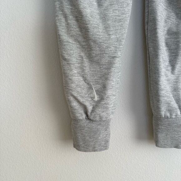 Nike Yoga Women's Flow Hyper Mid Rise 7/8 Sweat Pants Gray DB4480-141 SMALL - Picture 6 of 8